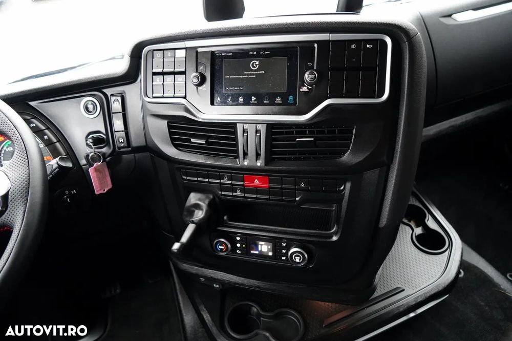 Iveco S-WAY / 510 / RETARDER / I-PARK COOL / FULL AIRMATIC - 29