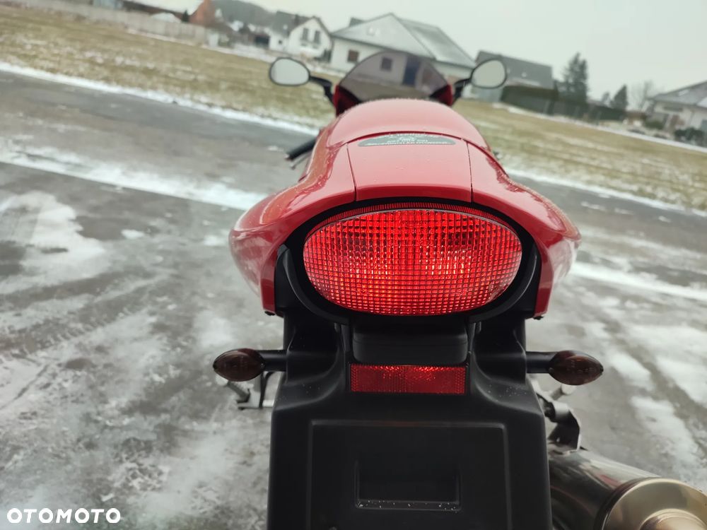 Triumph Daytona - 17