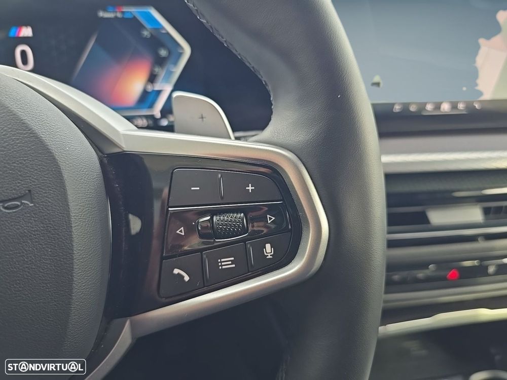 BMW 320 d Pack Desportivo M Auto - 19