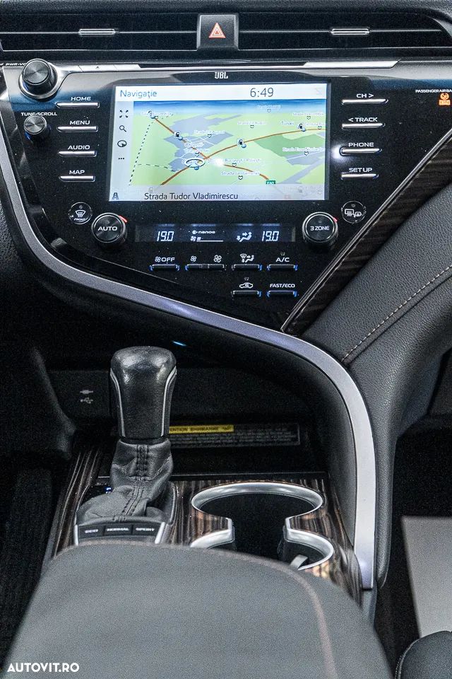 Toyota Camry 2.5 Hybrid Exclusive - 5