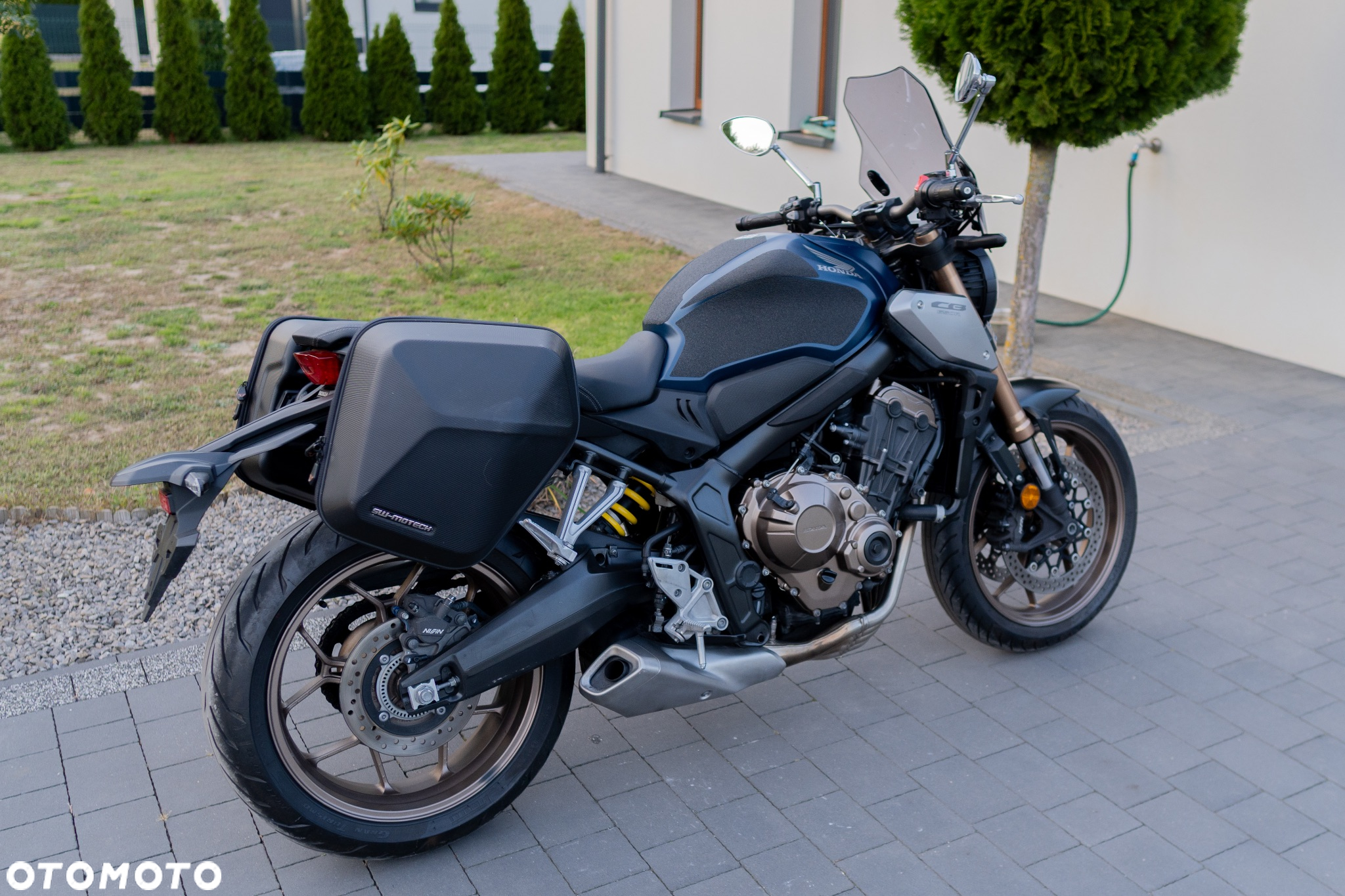 Honda CB - 4