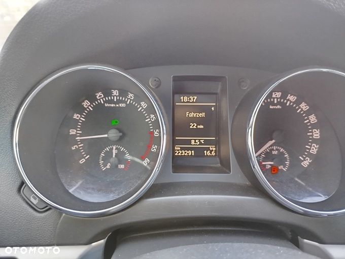 Skoda Yeti 2.0 TDI FAMILY - 13