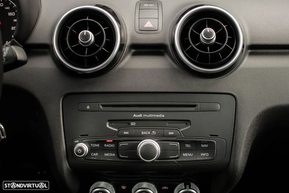 Audi A1 Sportback 1.6 TDI S-line - 15