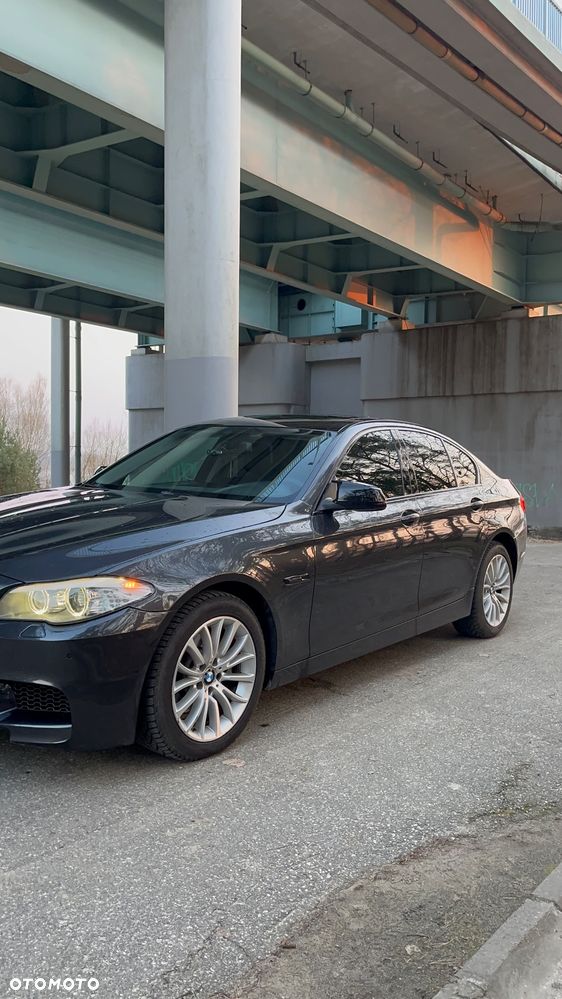 BMW Seria 5 528i xDrive - 5