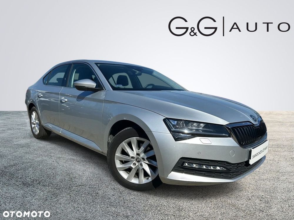 Skoda Superb 2.0 TDI SCR Ambition - 2