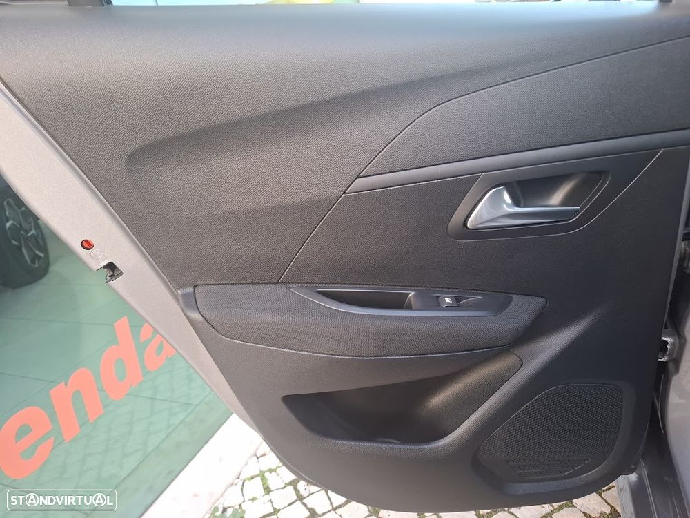 Peugeot 208 1.2 PureTech Active Pack - 34