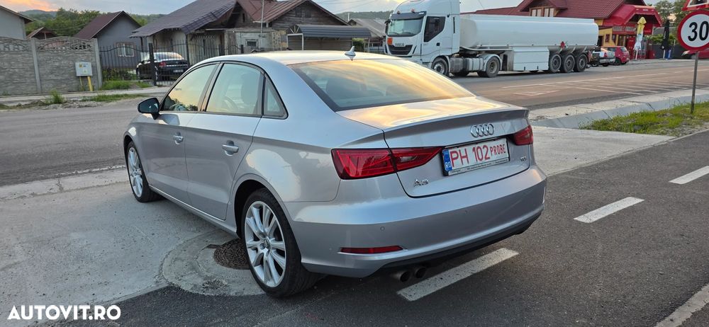 Audi A3 2.0 TDI (clean diesel) Attraction - 4