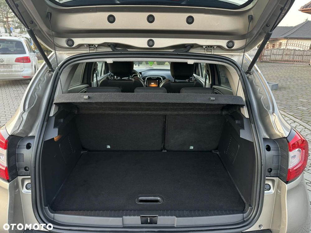 Renault Captur - 28