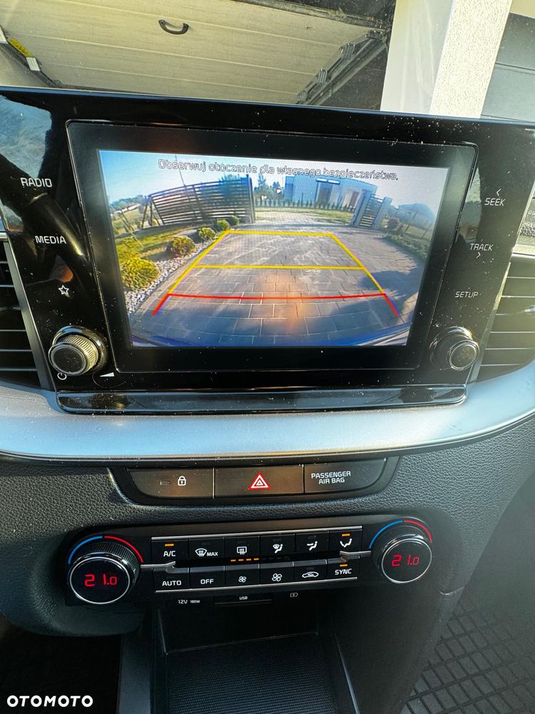 Kia Ceed 1.5 T-GDI M DCT - 8