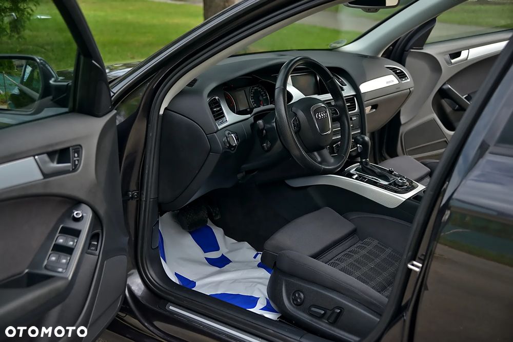 Audi A4 Avant 3.0 TDI Quattro Tiptronic - 22