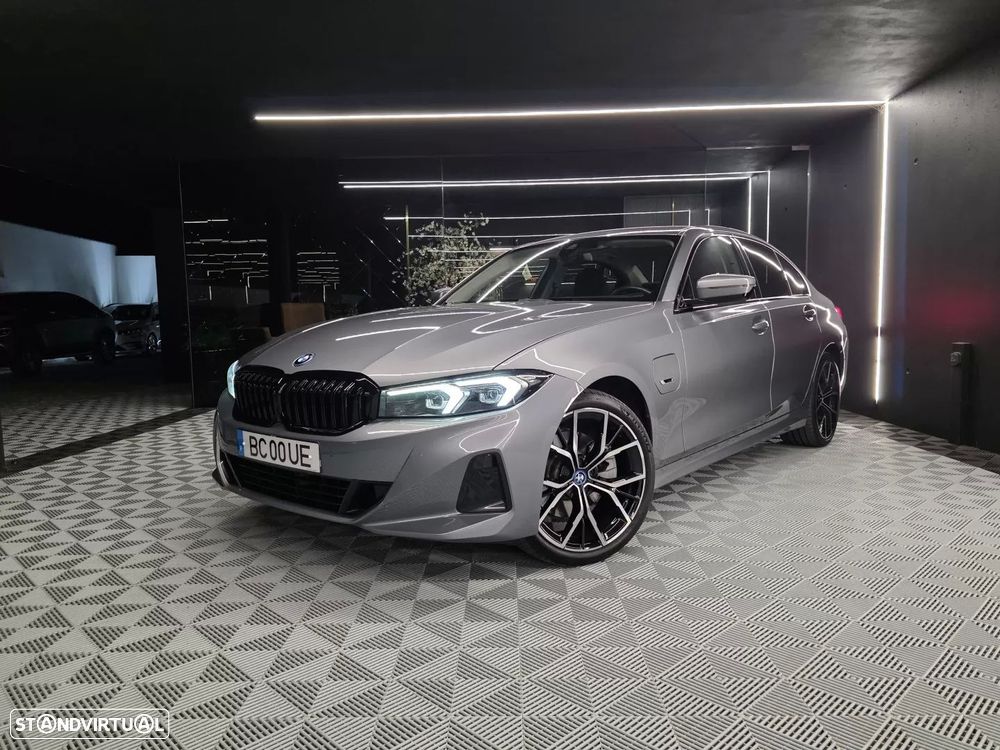 BMW 320 e Line Sport Auto - 1