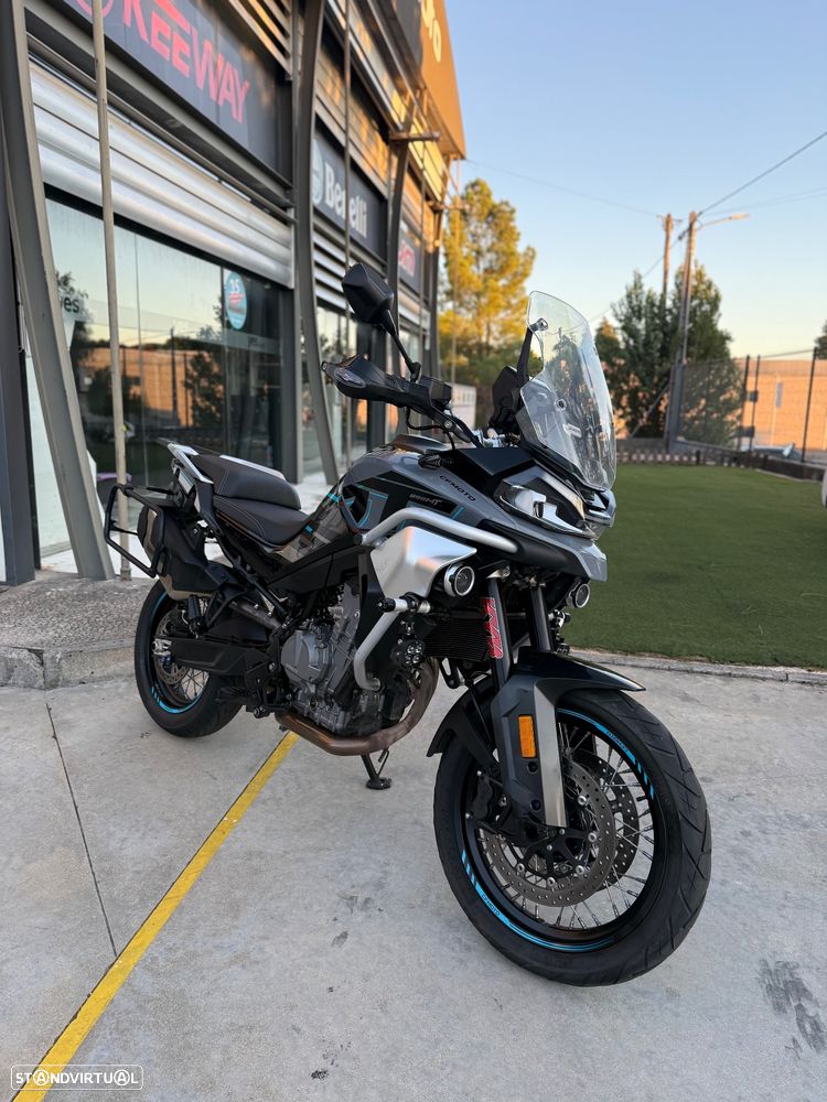 CF Moto 800MT - 3