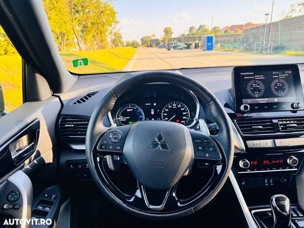 Mitsubishi Eclipse-Cross - 29