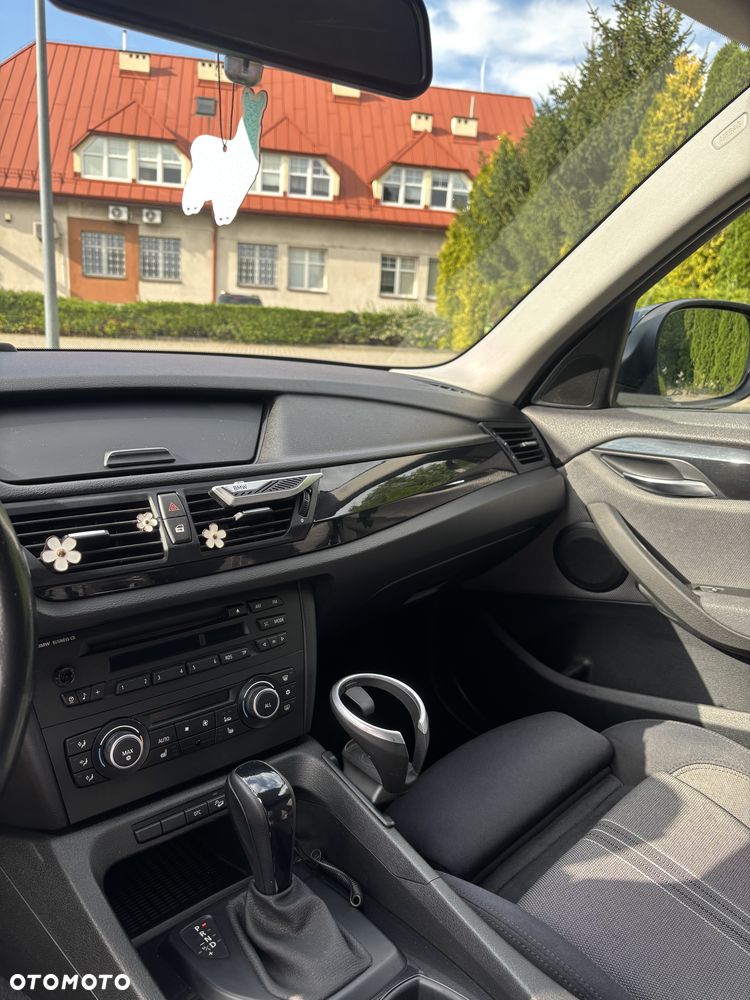 BMW X1 xDrive20d - 14