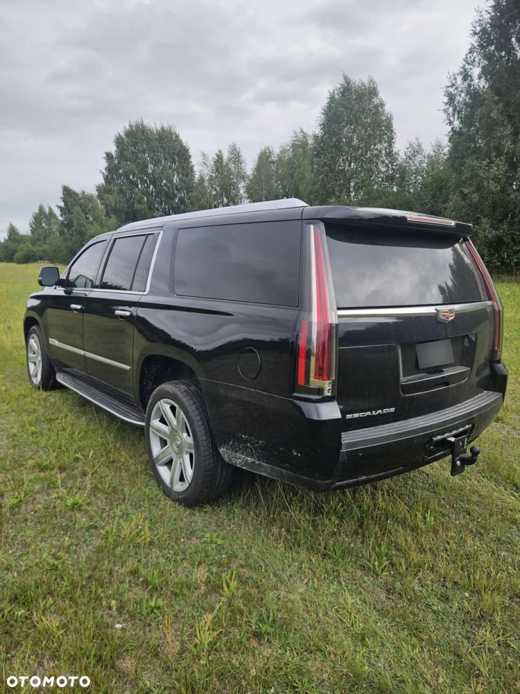 Cadillac Escalade 6.2 V8 ESV Premium - 9