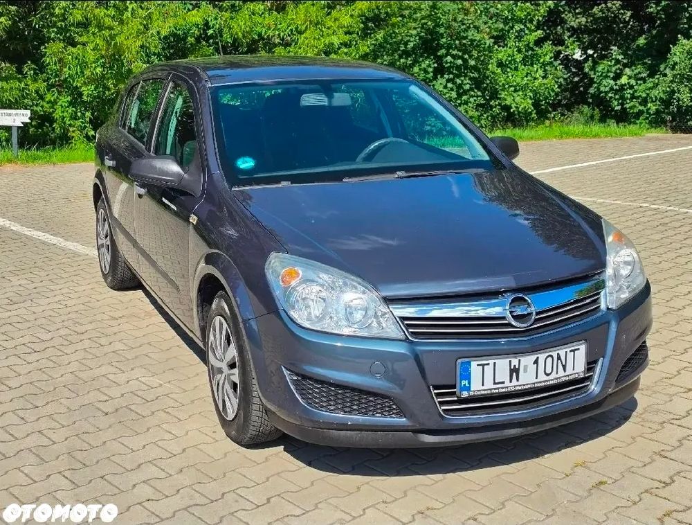 Opel Astra 1.4 Enjoy - 1