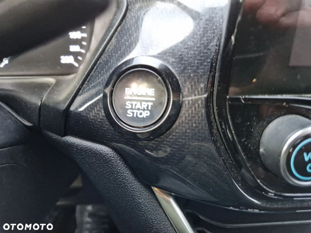 Ford Fiesta 1.0 EcoBoost S&S ST-LINE - 14