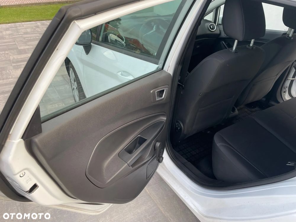 Ford Fiesta 1.5 TDCi Trend EU6 - 12