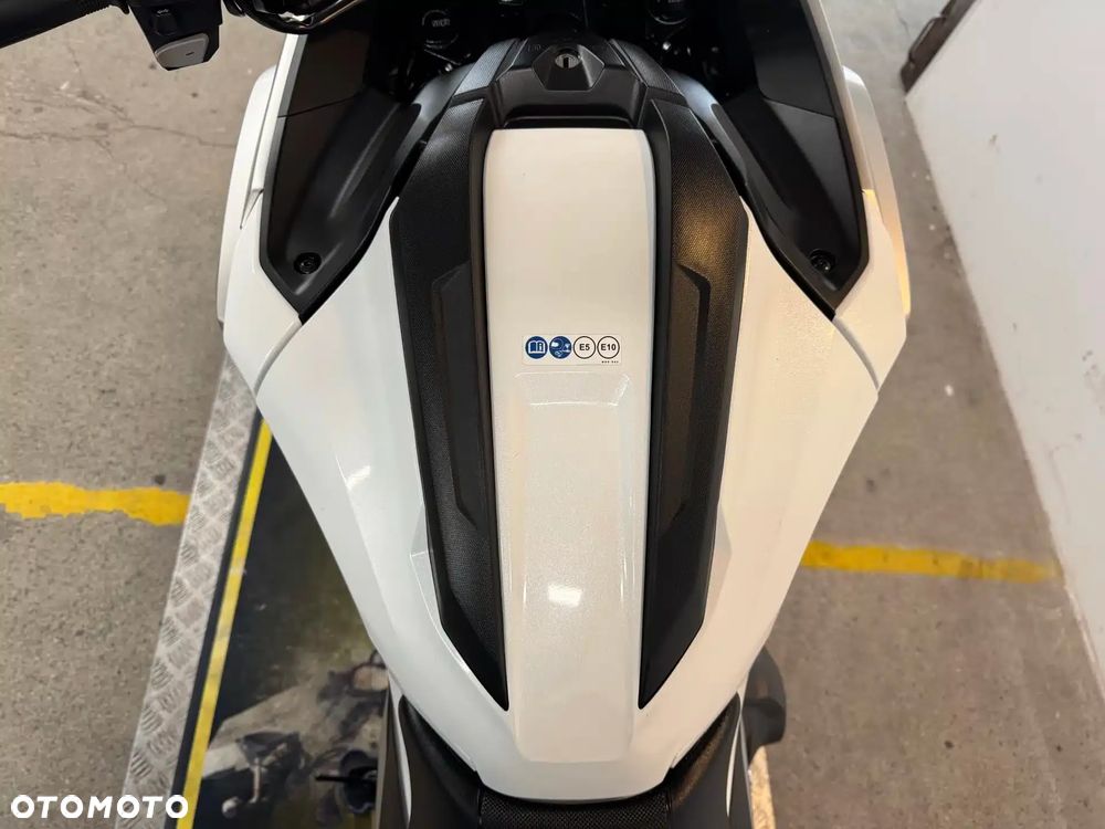 Honda NC - 29
