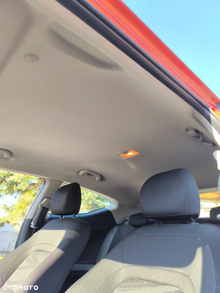 Kia Ceed - 22