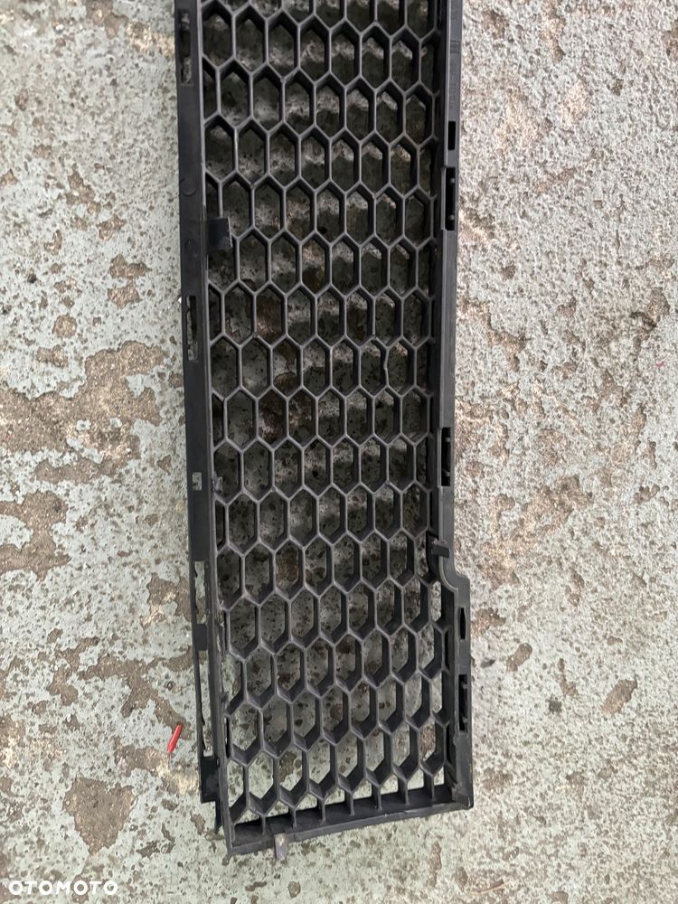 FIAT 500 KRATKA SRODKOWA ZDERZAKA 735425618 - 3