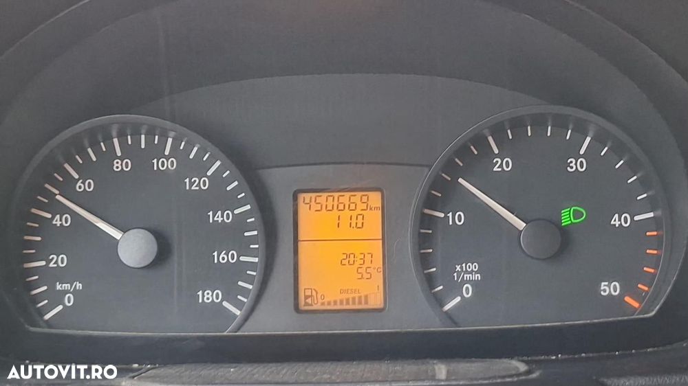 Mercedes-Benz SPRINTER - 5