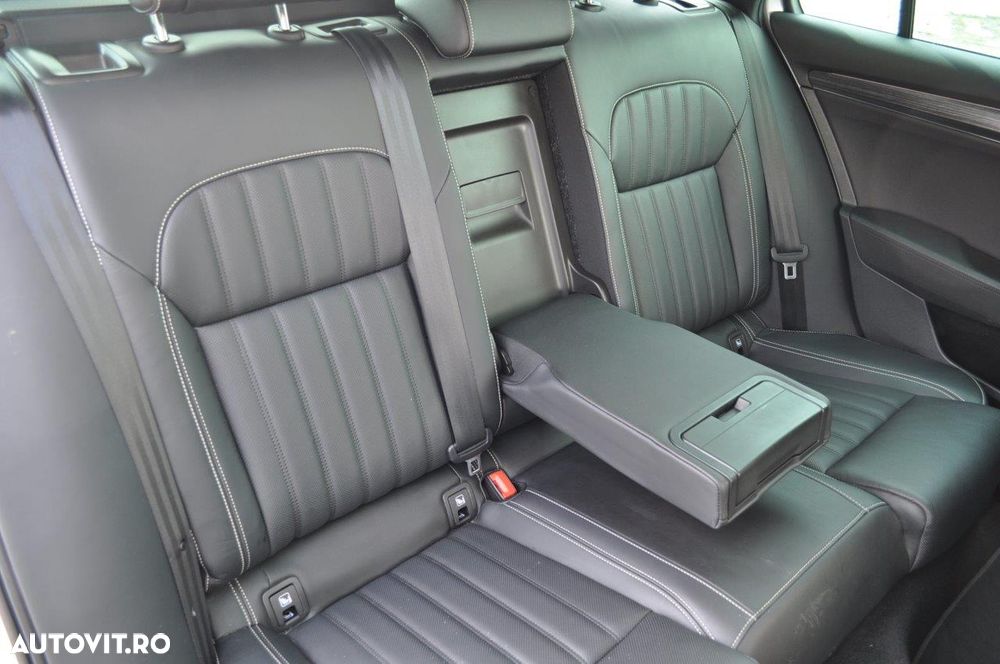 Skoda Superb 2.0 TDI DSG Premium Edition - 19