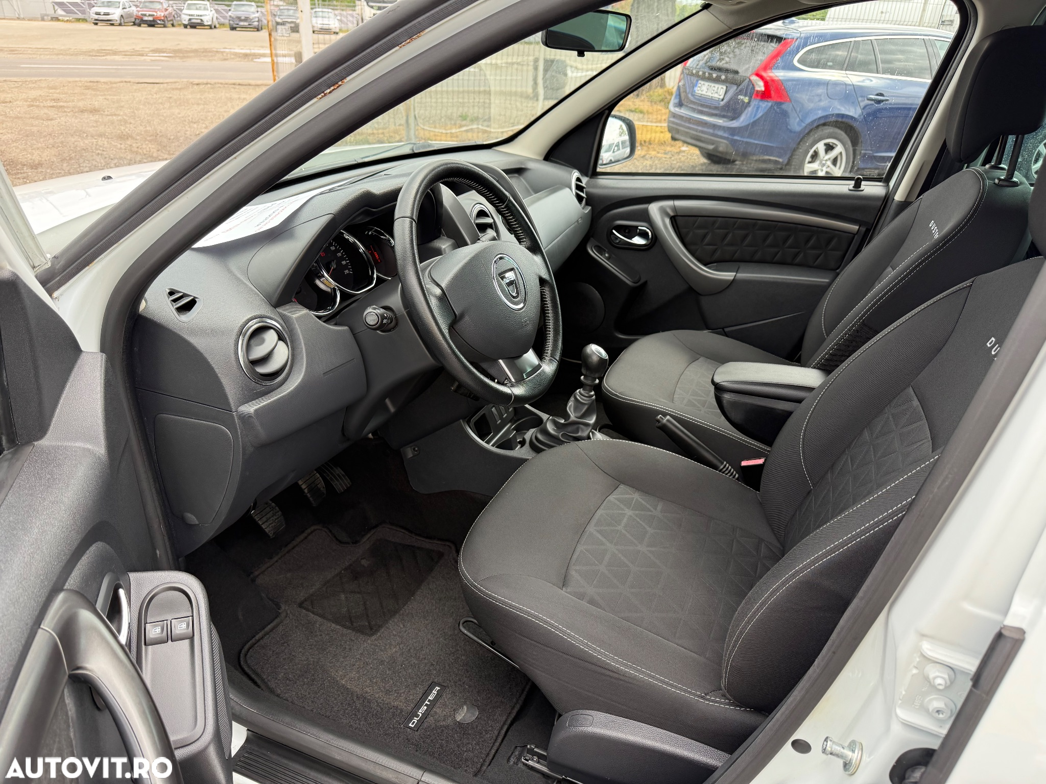Dacia Duster 1.5 dCi 4x2 Ambiance - 10