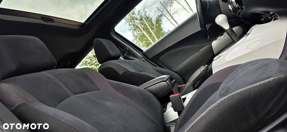 Nissan Juke 1.6 Xtronic Tekna - 19