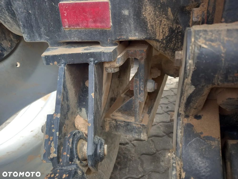 Ładowacz czołowy RODA Case MX100C - 6