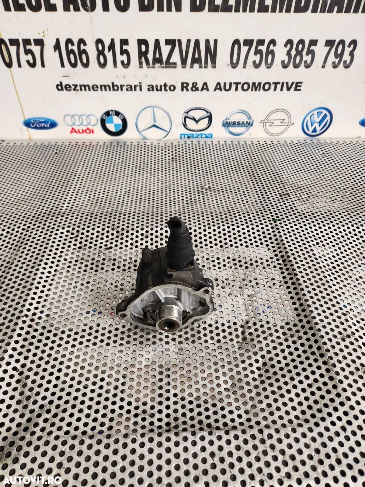 Pompa Vacuum Mercedes 2.2 Cdi Euro 5 Sprinter Vito C/E Class W204 W212 A/B Class W176 W246 Cla W117 - 1