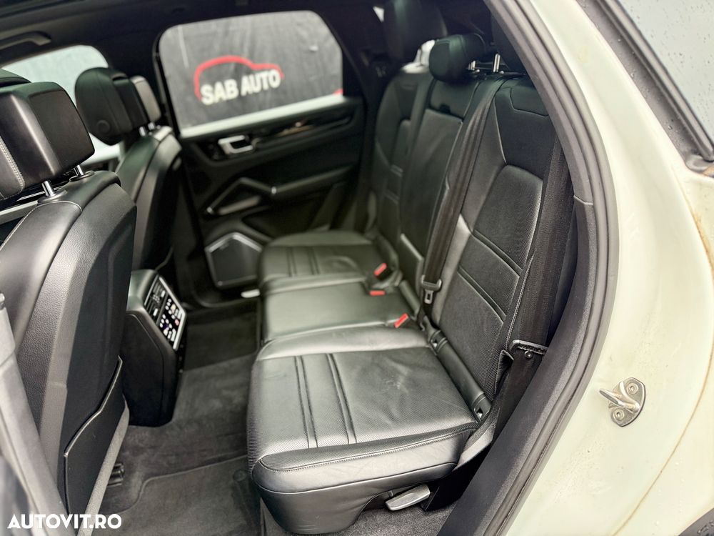 Porsche Cayenne S Tiptronic S - 23