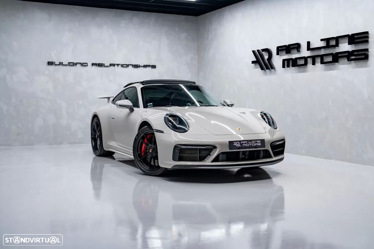 Porsche 911 (992) Carrera 4 GTS PDK - 3
