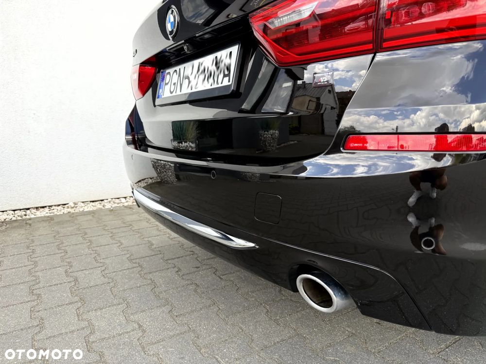 BMW Seria 5 520d xDrive Luxury Line - 36