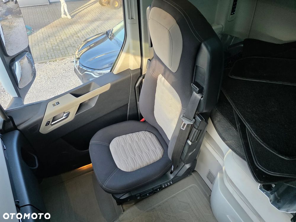 Ford F-MAX 500 Low Deck, Mega - 22