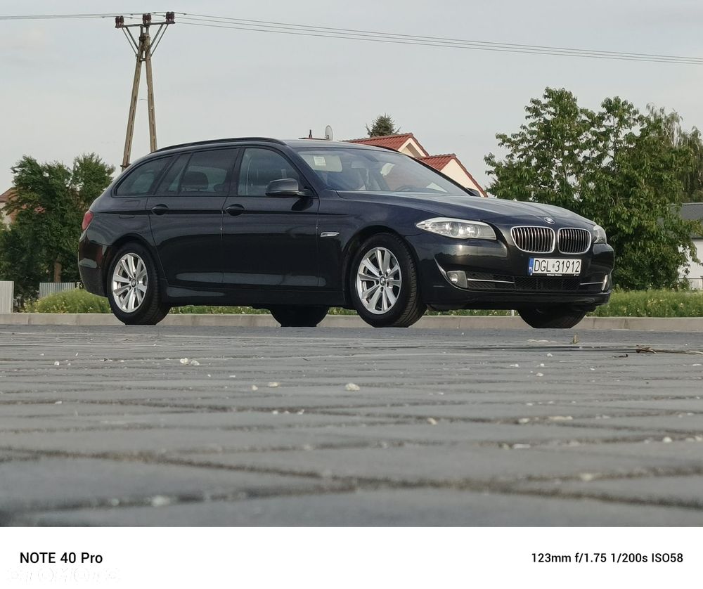 BMW Seria 5 520d xDrive - 1