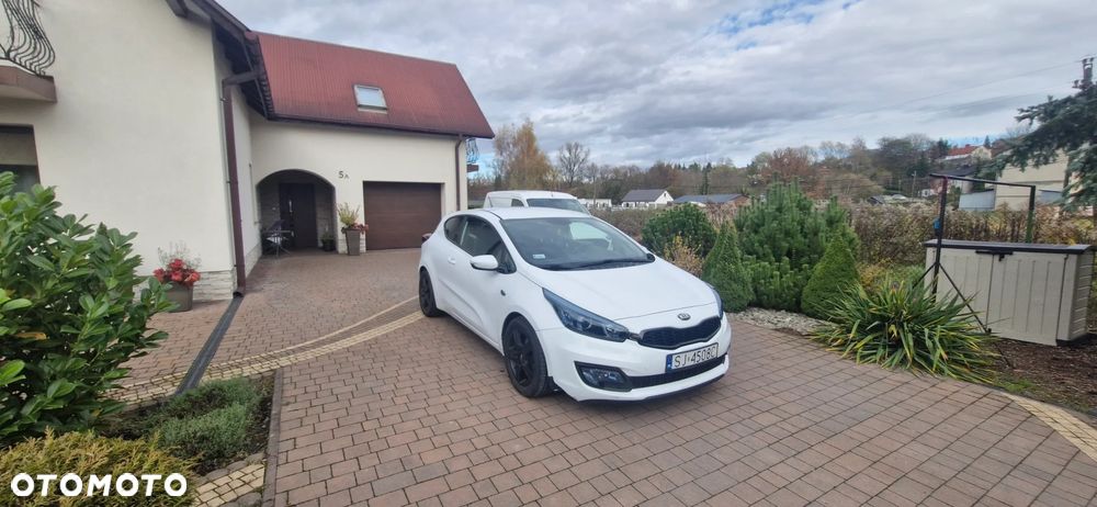Kia Ceed 1.6 GDI L - 3