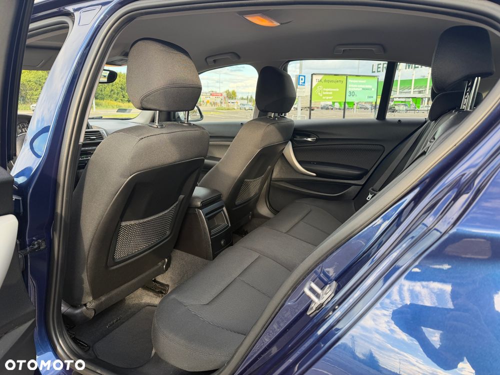 BMW Seria 1 116i - 20