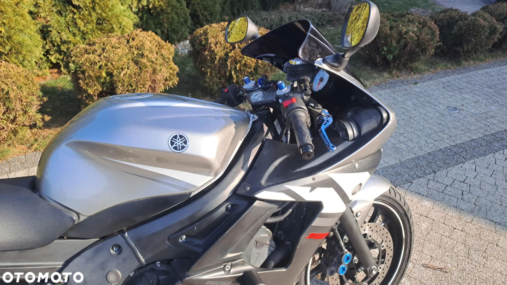 Yamaha R6 - 14