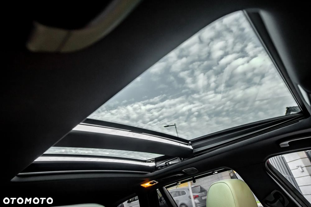 BMW Seria 3 330d xDrive DPF Touring Edition Exclusive - 23