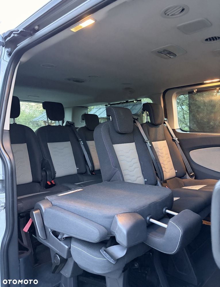 Ford Tourneo Custom 2016 photo 3