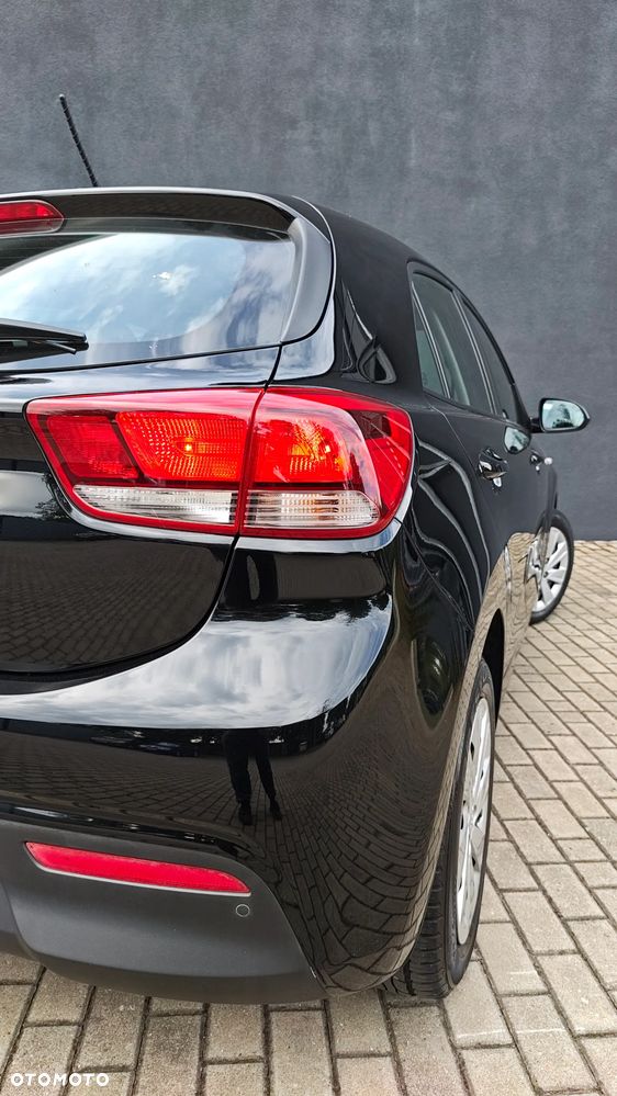 Kia Rio 1.2 M - 26