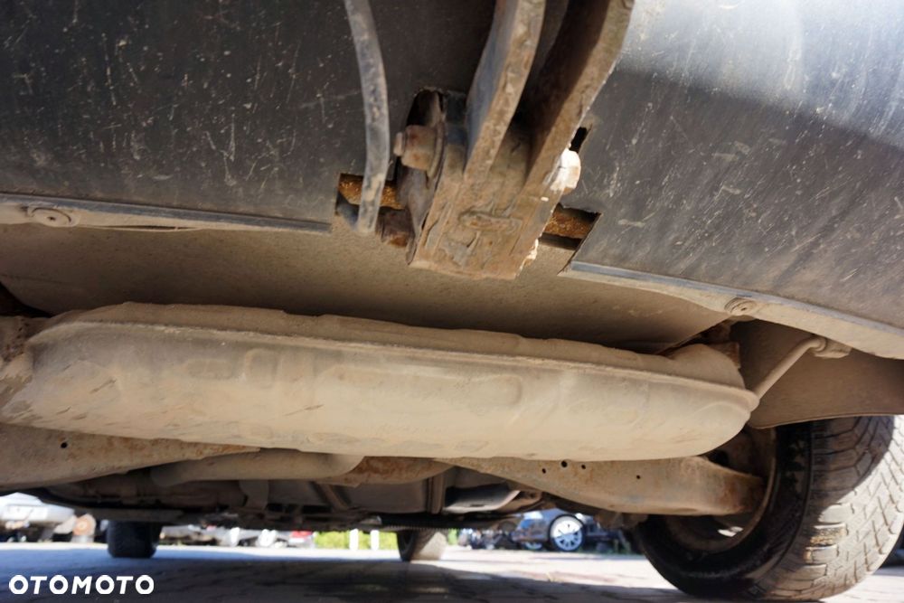 HAK HOLOWNICZY TOURAN I 1T  VOLKSWAGEN 2003-2006 - 4