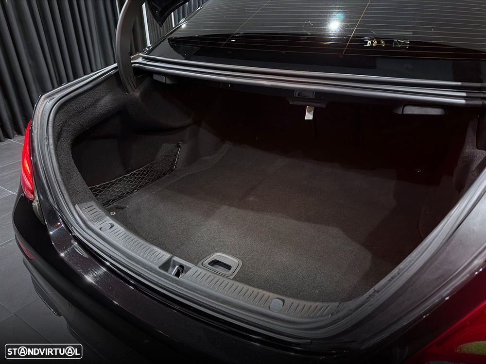 Mercedes-Benz E 220 d 9G-TRONIC AMG Line - 46