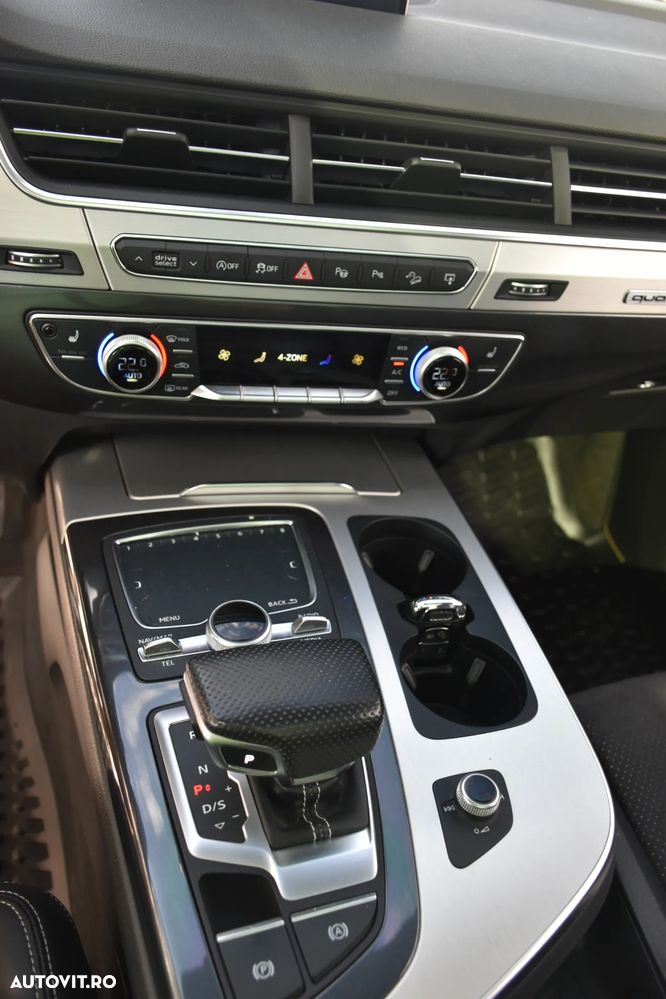 Audi Q7 - 17