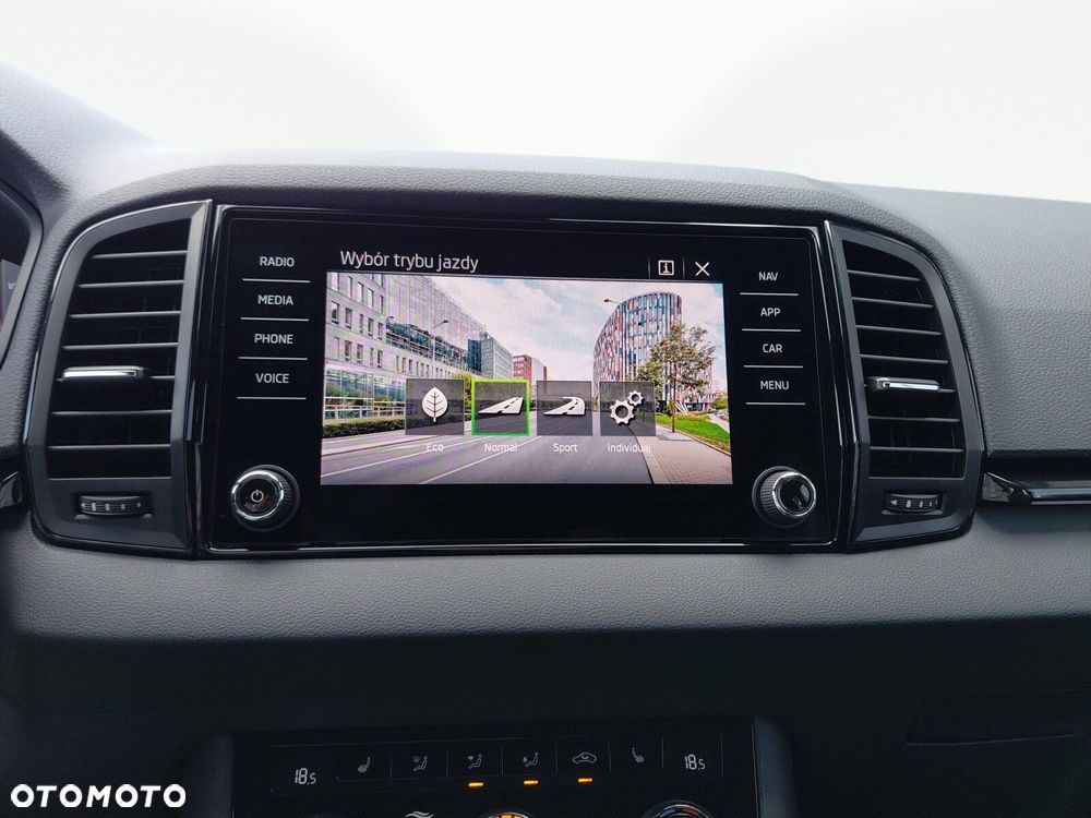 Skoda Karoq 1.5 TSI ACT Sportline DSG - 41