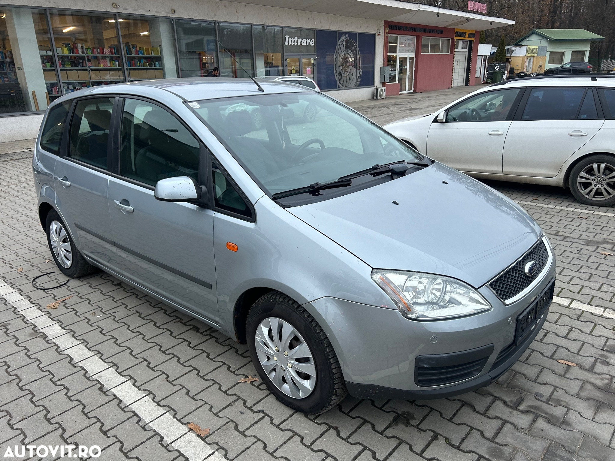 Ford C-Max 1.8 Ghia - 2