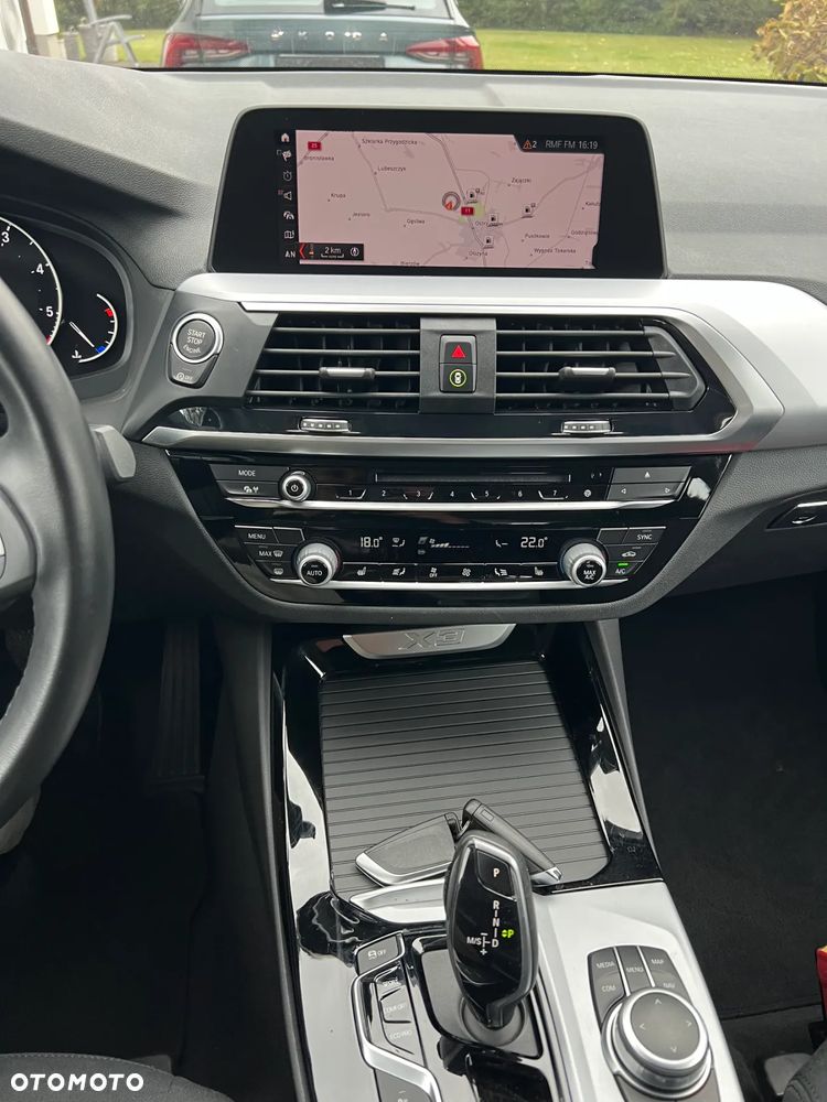 BMW X3 xDrive20d - 9