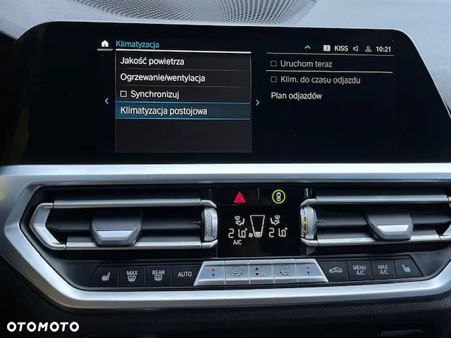 BMW Seria 3 330e xDrive M Sport sport - 35