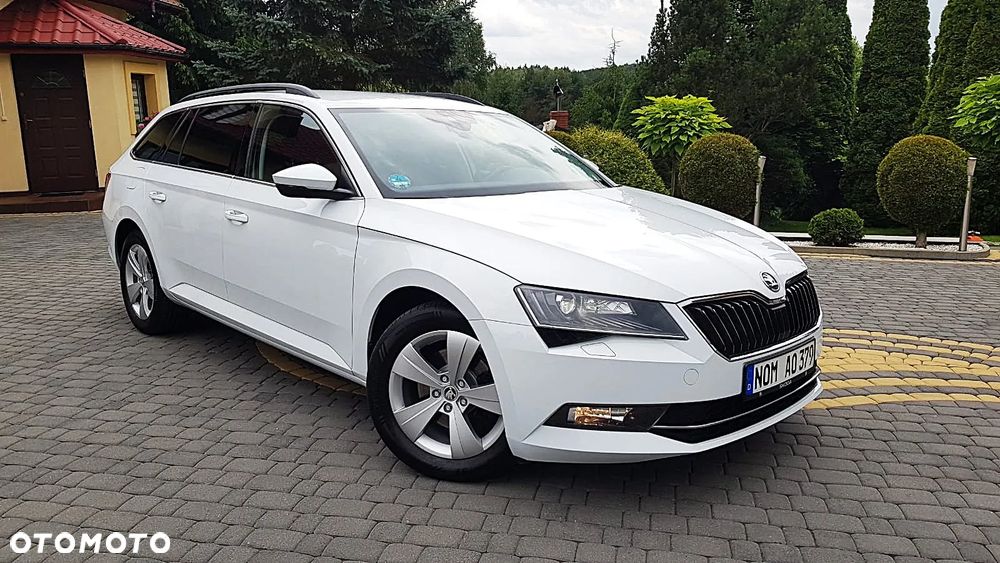 Skoda Superb 2.0 TDI 4x4 DSG Ambition - 13